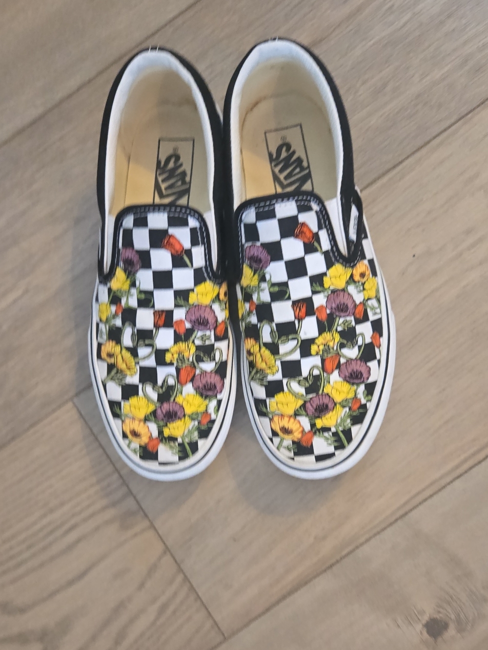 Vans Unisex Slip On Sneakers Poppy Checkerboard Womens US Sz 8 Mens US 6.5